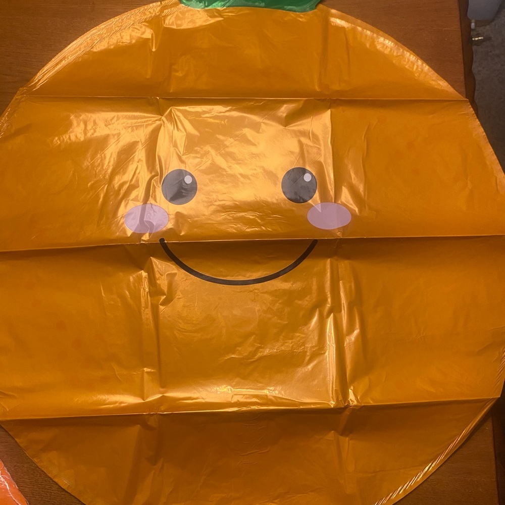 Little cutie party decorations - Picture 4 of 6